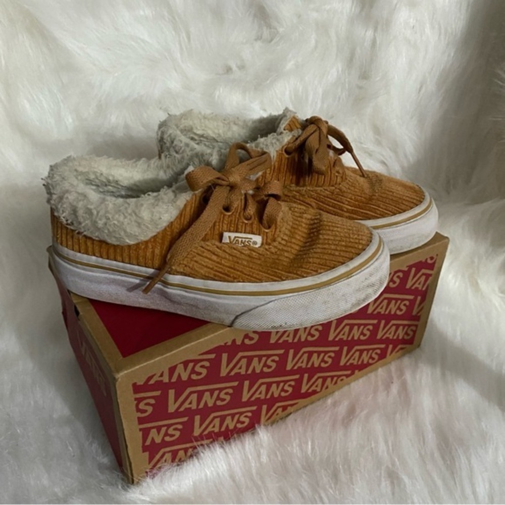 Vans Shoes‎ Girls Size 11 Lace Up Brown Sneakers